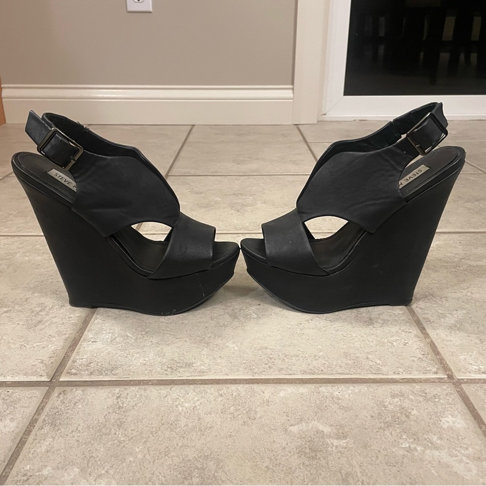 Steve Madden wedges